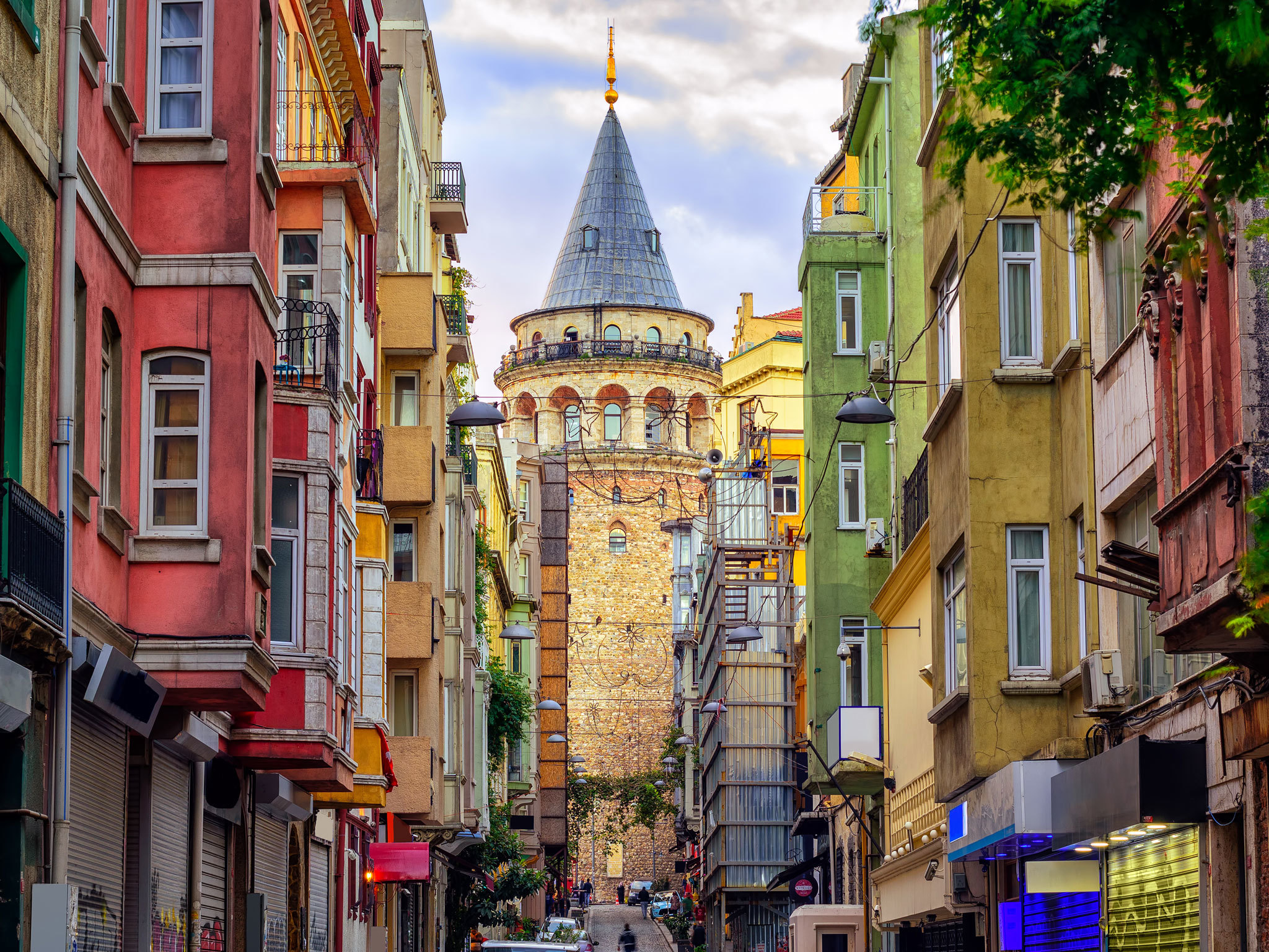 An increase in the number of tourists coming to Istanbul